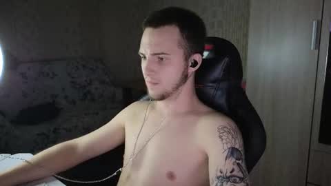 Golden boyyy21 online show from 06-12-26, 08:41