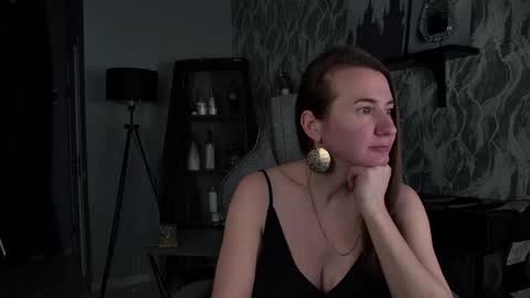 Gloria online show from 04-17-26, 10:07