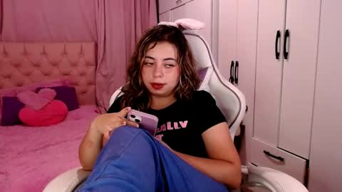 golden_gingerkitty online show from 05-26-26, 01:01