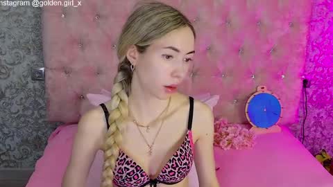 Snapshot of golden_girl__ chatting on 06-02-26, 01:51 golden girl online show from 06-02-26, 01:51