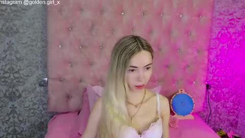 Snapshot of golden_girl__ chatting on 06-03-26, 01:52 golden girl online show from 06-03-26, 01:52
