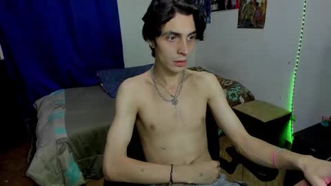 Snapshot of golden_ryan chatting on 02-23-26, 02:20 Jmmmm online show from 02-23-26, 02:20