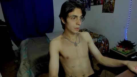 Snapshot of golden_ryan chatting on 03-09-26, 04:55 Jmmmm online show from 03-09-26, 04:55