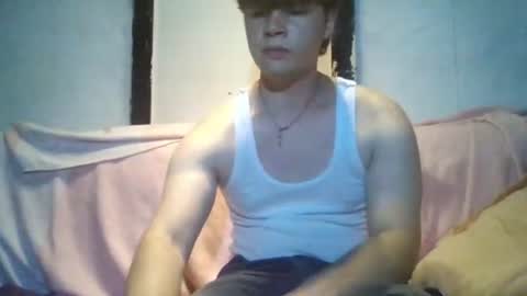 Snapshot of goldenboy207 chatting on 07-21-26, 05:48 goldenboy207 online show from 07-21-26, 05:48