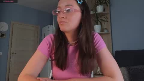 Snapshot of goldencrystaal chatting on 07-01-26, 04:40 GoldenCrystal online show from 07-01-26, 04:40