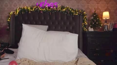 Anna online show from 01-01-25, 12:22