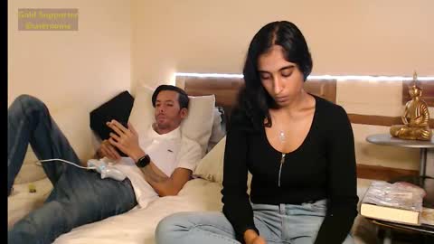 Snapshot of goldpirl chatting on 12-22-25, 08:50 Aasha y David GoldPirl. online show from 12-22-25, 08:50