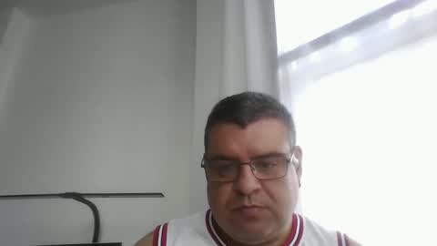 Snapshot of gomezgonz5 chatting on 09-08-25, 03:33 gomezgonz5 online show from 09-08-25, 03:33
