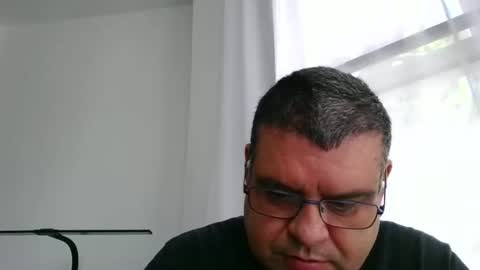Snapshot of gomezgonz5 chatting on 09-12-25, 10:15 gomezgonz5 online show from 09-12-25, 10:15