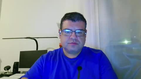 Snapshot of gomezgonz5 chatting on 09-18-25, 09:28 gomezgonz5 online show from 09-18-25, 09:28