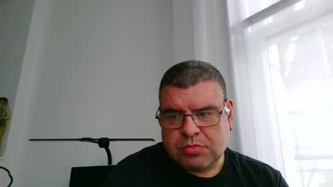 Snapshot of gomezgonz5 chatting on 10-02-25, 11:39 gomezgonz5 online show from 10-02-25, 11:39