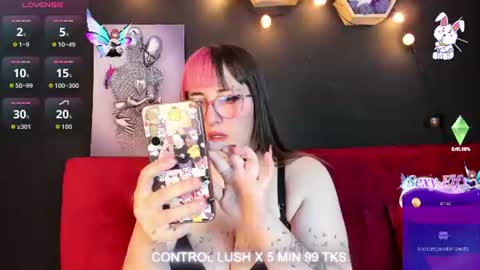 Snapshot of gomory_kitty chatting on 07-13-26, 02:31 gomory_kitty online show from 07-13-26, 02:31