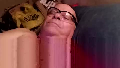 Snapshot of gonadalache chatting on 09-19-25, 11:55 gonadalache online show from 09-19-25, 11:55