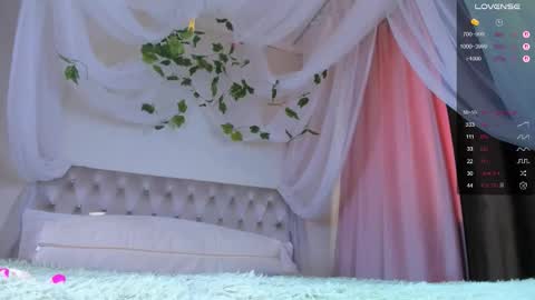 gongjulee online show from 11-11-25, 02:44