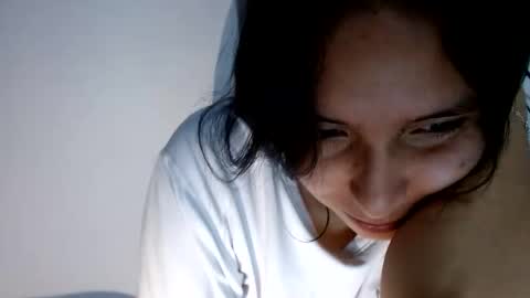 Snapshot of good_girl4_u1 chatting on 02-10-26, 07:23 salome online show from 02-10-26, 07:23