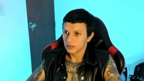 Snapshot of goodboy69i chatting on 04-12-26, 11:26 goodboy69i online show from 04-12-26, 11:26