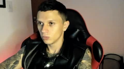 Snapshot of goodboy69i chatting on 04-19-26, 12:54 goodboy69i online show from 04-19-26, 12:54