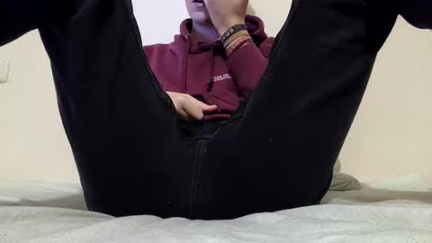 Snapshot of goodboyyy7 chatting on 02-09-26, 10:03 goodboyyy7 online show from 02-09-26, 10:03