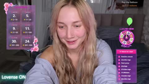 Snapshot of goodgirl0024 chatting on 12-26-24, 08:32 goodgirl0024 online show from 12-26-24, 08:32