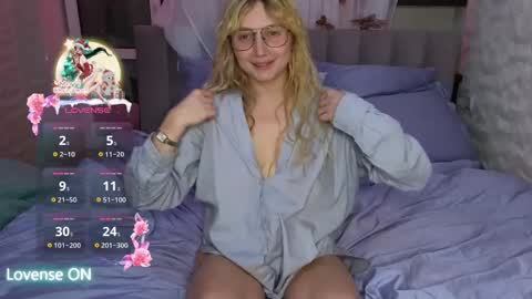 Snapshot of goodgirl0024 chatting on 02-14-25, 09:43 goodgirl0024 online show from 02-14-25, 09:43