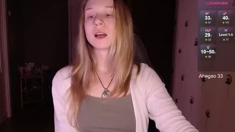 Snapshot of goodomen4u chatting on 01-19-26, 04:11 Klay online show from 01-19-26, 04:11