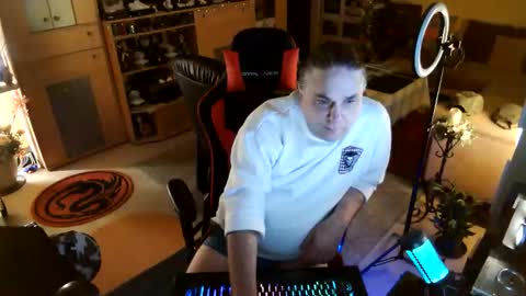 google5001 online show from 10-17-25, 10:45