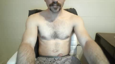 Snapshot of gord210 chatting on 05-26-26, 02:18 cowboy830 online show from 05-26-26, 02:18