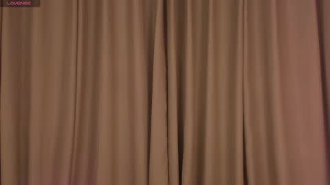 Rose  online show from 02-20-25, 12:04