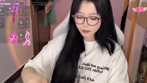 gorgeous girl33 online show from 12-08-24, 11:19