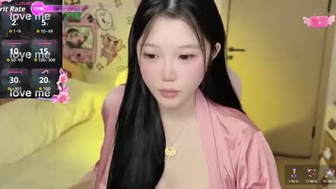 gorgeous girl33 online show from 10-04-25, 06:00