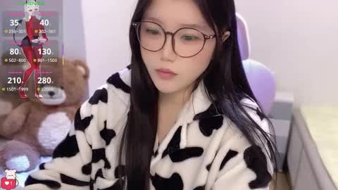 Snapshot of gorgeous_girl33 chatting on 03-01-26, 12:34 gorgeous girl33 online show from 03-01-26, 12:34