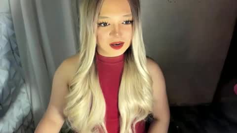 Snapshot of gorgeousamandarose chatting on 06-11-26, 01:05 Amanda rose online show from 06-11-26, 01:05