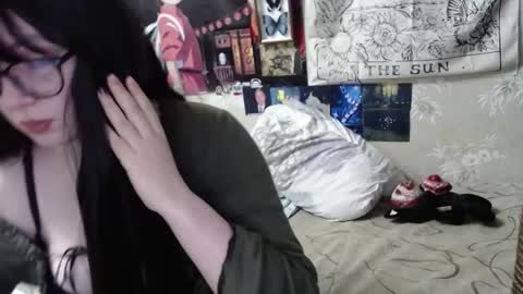 Amy online show from 03-06-25, 08:27