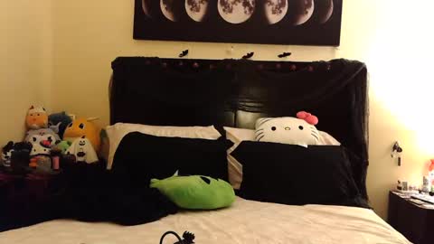 gothbaby305 online show from 11-02-25, 05:48