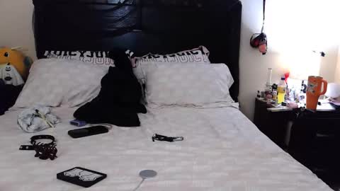 gothbaby305 online show from 11-09-25, 09:35