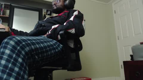 Snapshot of gothchocolate chatting on 04-04-26, 04:00 gothchocolate online show from 04-04-26, 04:00