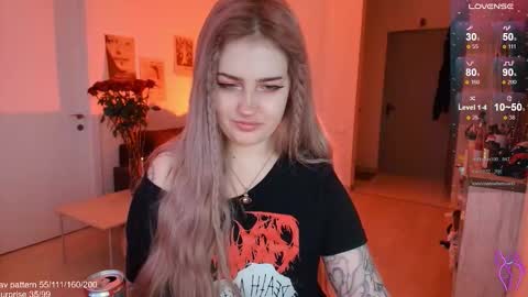 traumfrau Kira angel face devil eyes I SELL A LOT VIDEO IN GALLERY online show from 02-15-26, 02:36