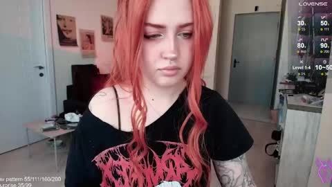 traumfrau Kira angel face devil eyes I SELL A LOT VIDEO IN GALLERY online show from 04-16-26, 09:10