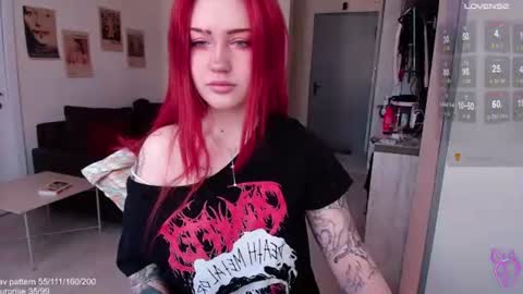 traumfrau Kira angel face devil eyes I SELL A LOT VIDEO IN GALLERY online show from 06-08-26, 11:32
