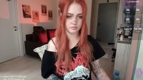 Snapshot of gothkittys chatting on 06-20-26, 02:42 traumfrau Kira angel face devil eyes I SELL A LOT VIDEO IN GALLERY online show from 06-20-26, 02:42
