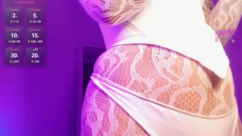 Snapshot of gothv chatting on 06-17-26, 02:14 Violet online show from 06-17-26, 02:14