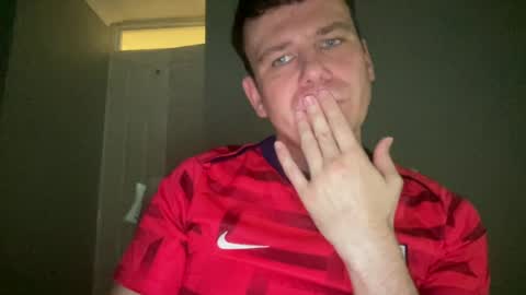 Snapshot of gotitgoin_ chatting on 06-21-26, 10:45 GotItGoin online show from 06-21-26, 10:45
