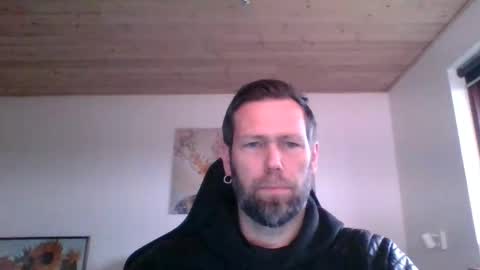 Snapshot of gotta1234 chatting on 01-24-25, 12:10 gotta1234 online show from 01-24-25, 12:10