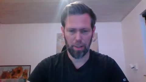 Snapshot of gotta1234 chatting on 11-24-25, 03:23 gotta1234 online show from 11-24-25, 03:23