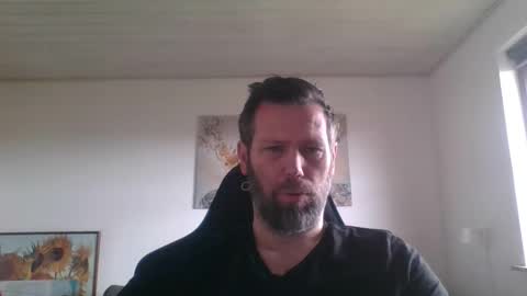 Snapshot of gotta1234 chatting on 03-28-26, 11:32 gotta1234 online show from 03-28-26, 11:32