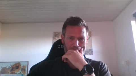 Snapshot of gottalop chatting on 09-23-25, 03:04 gottalop online show from 09-23-25, 03:04