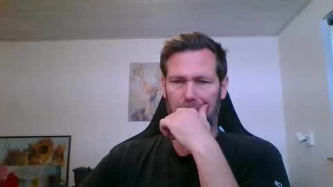 Snapshot of gottalop chatting on 11-28-25, 10:51 gottalop online show from 11-28-25, 10:51