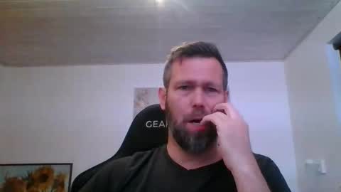 Snapshot of gottalop chatting on 12-03-25, 02:26 gottalop online show from 12-03-25, 02:26