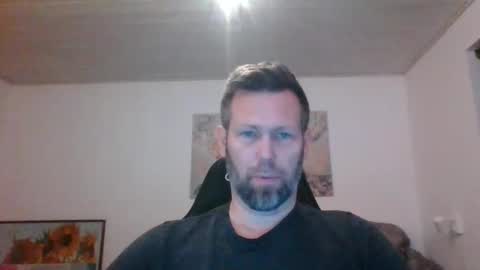 Snapshot of gottalop chatting on 12-14-25, 08:46 gottalop online show from 12-14-25, 08:46