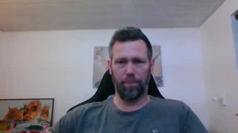 Snapshot of gottalop chatting on 02-11-26, 06:02 gottalop online show from 02-11-26, 06:02